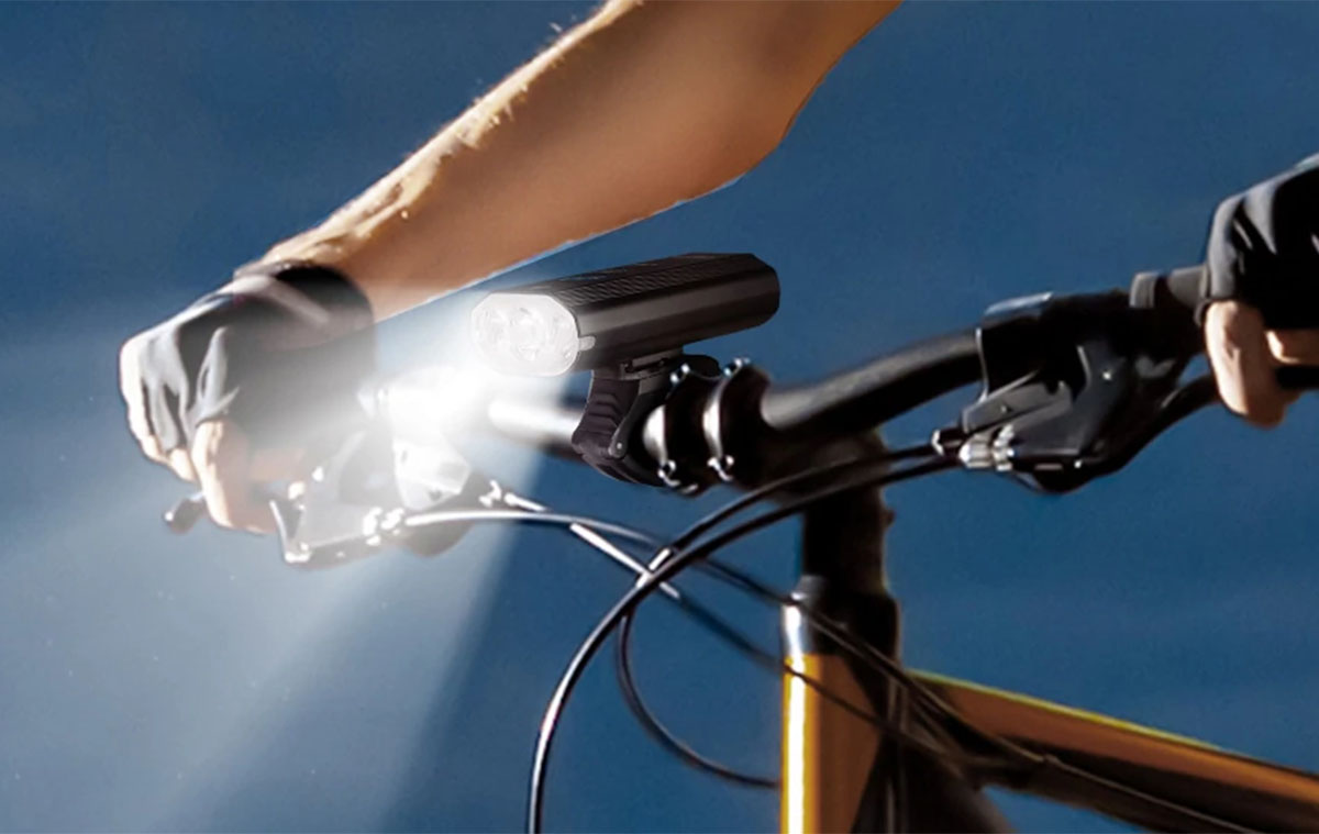 Nagy fényerejű, prémium világítás kerékpárra, rollerre az Astrolux-tól