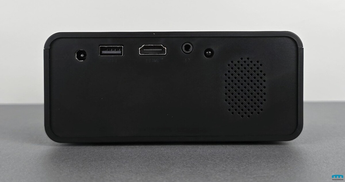 A BlitzWolf BW-V1 projektor bemenetek