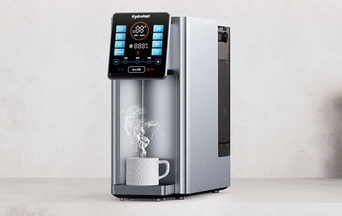 A tiszta víz mindenkinek jár: Hydrofast W100 professzionális víztisztító - hat különféle eljárással tisztítja meg a vizet