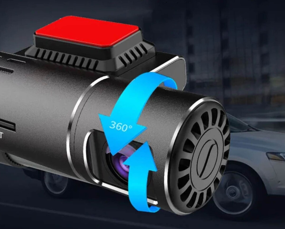 Befordítható menetrögzítő autós kamera