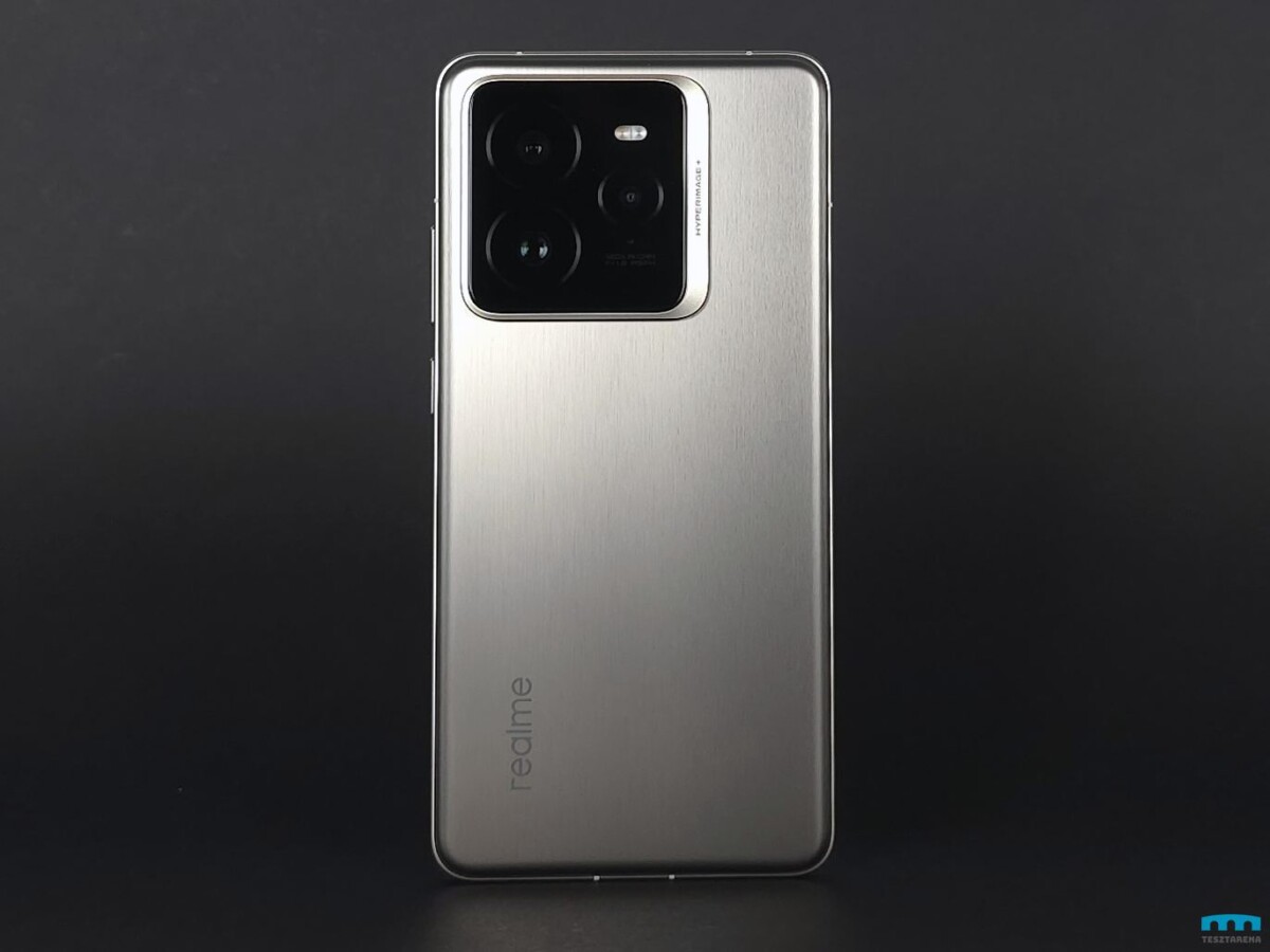 realme GT7 Pro hátlap erősebb fényben