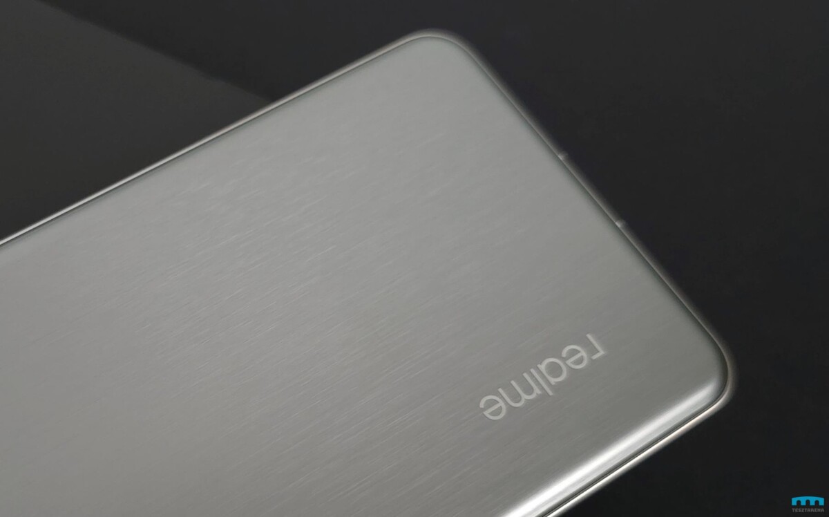 realme GT7 Pro szálcsiszolt