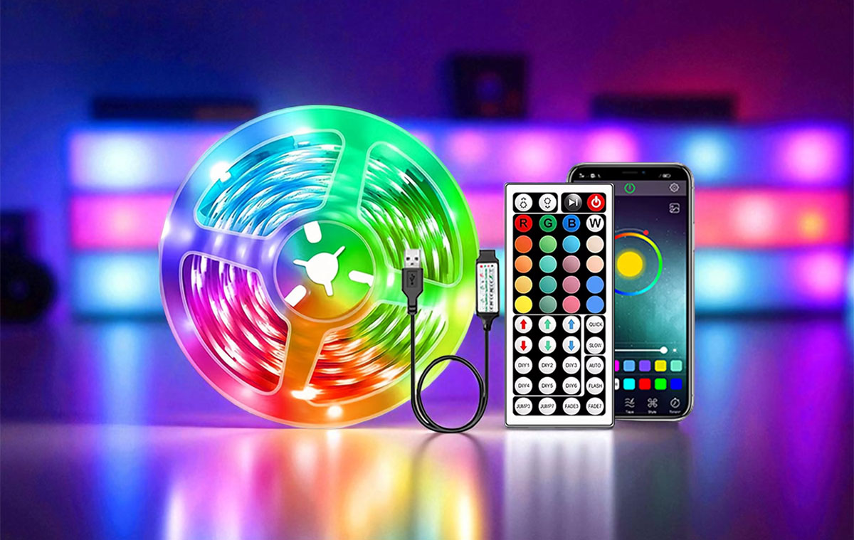Borítsd fénybe az egész lakást ezzel a szuperolcsó, akár 30 méteres RGB LED szalaggal