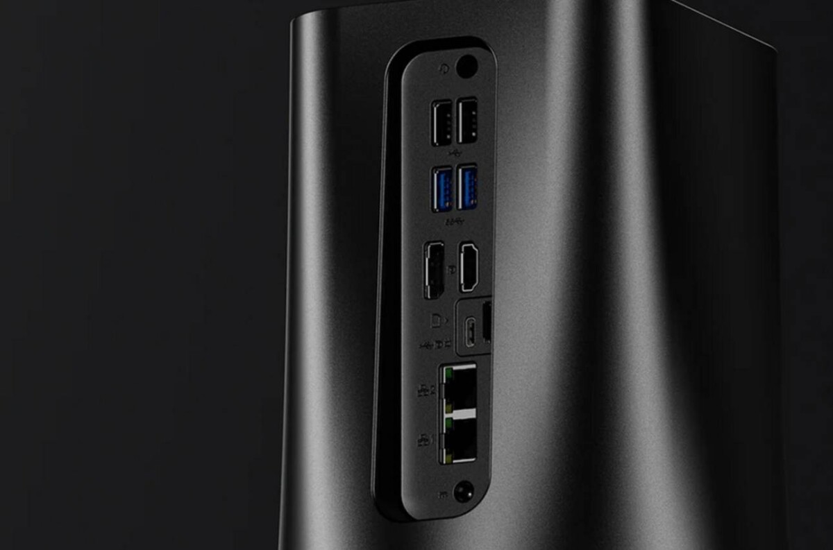 AOOSTAR R7 bemenetek