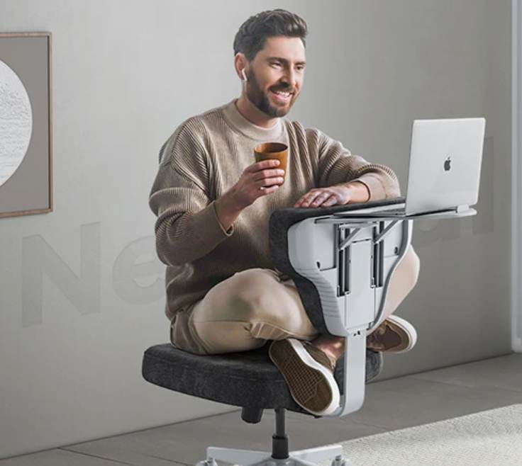 NEWTRAL Freedom-X különleges szék használat közben