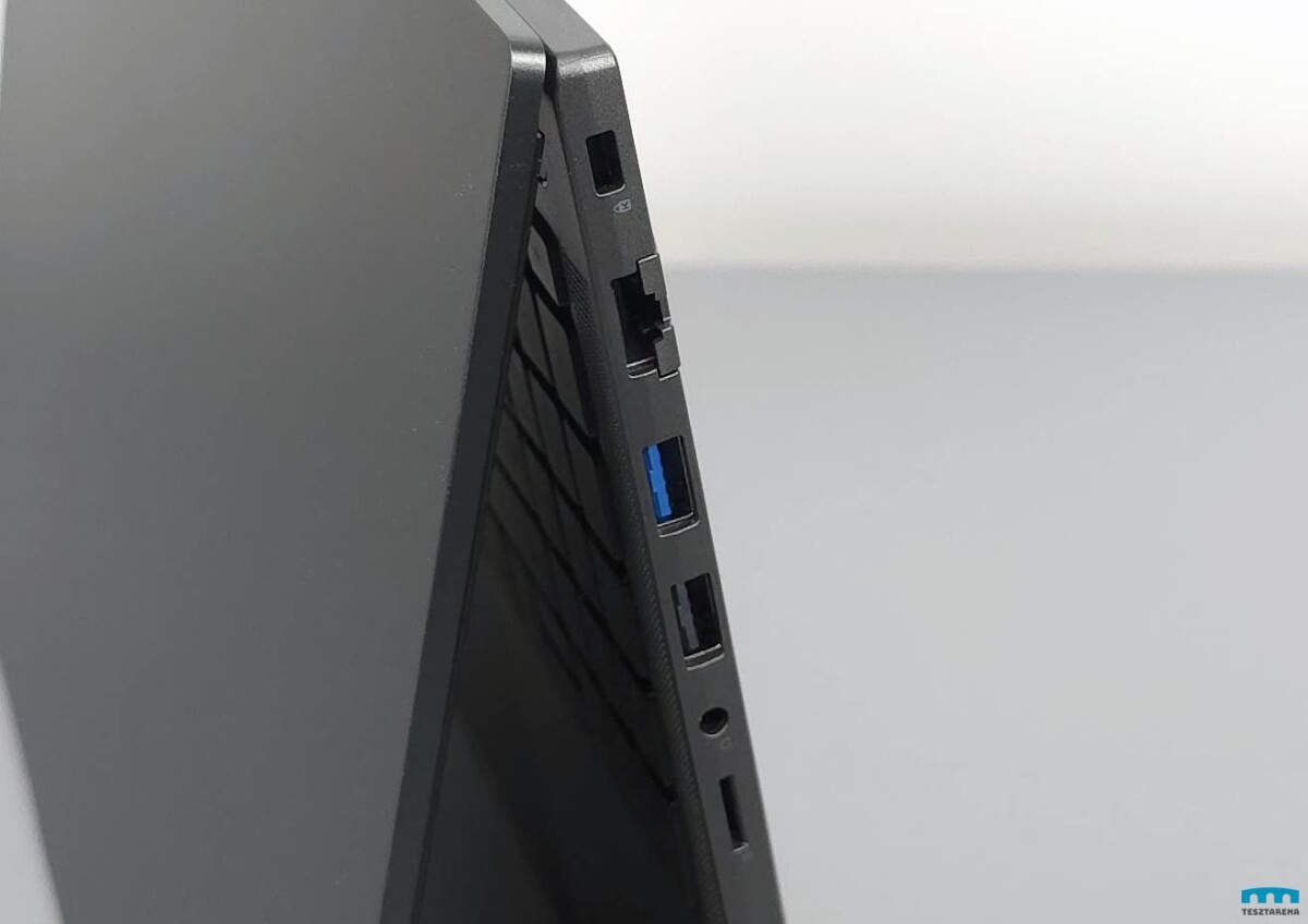 CHUWI CoreBook Plus laptop bemenetek