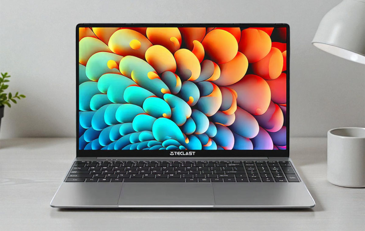 Az extrém olcsó laptop, ami nagyságrendekkel jobb annál, amibe kerül