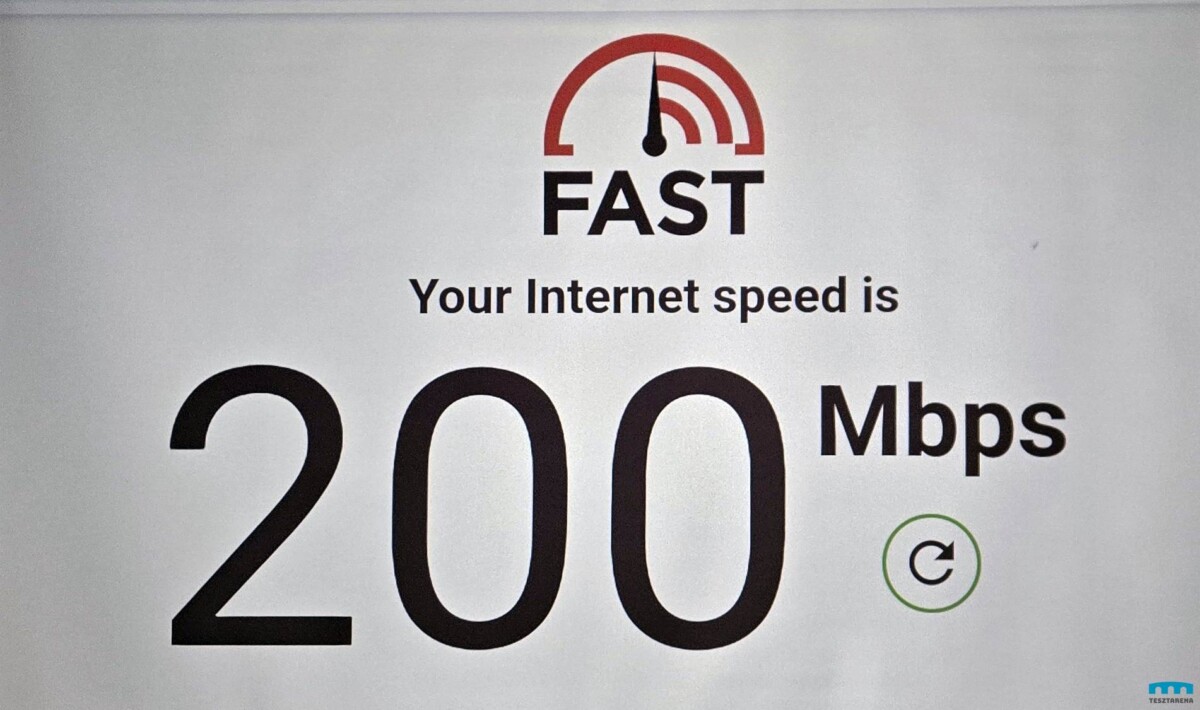 Everycom CubeLite Ultra vetítés teszt fehér alapon