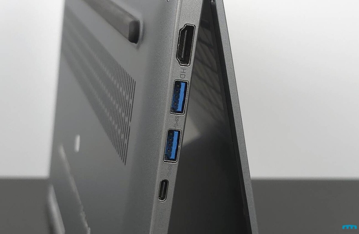 Ninkear N16 Pro bemenetek másik oldalon