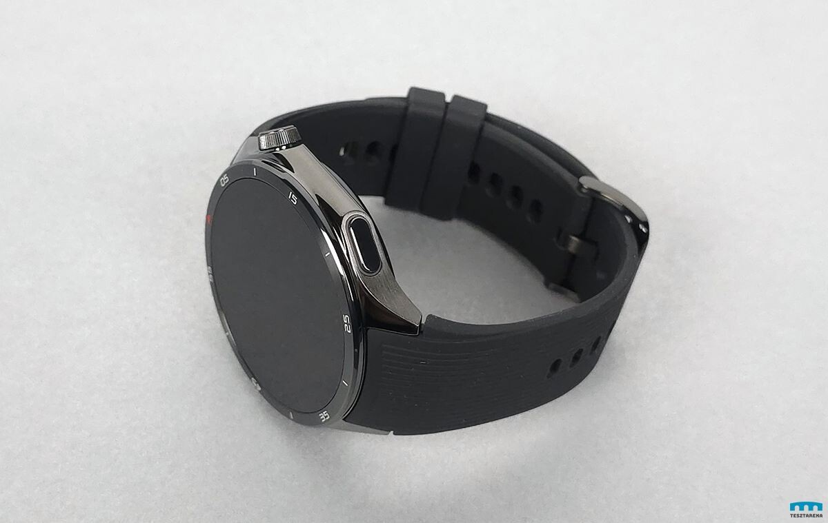 OnePlus Watch 3 masszív óraház