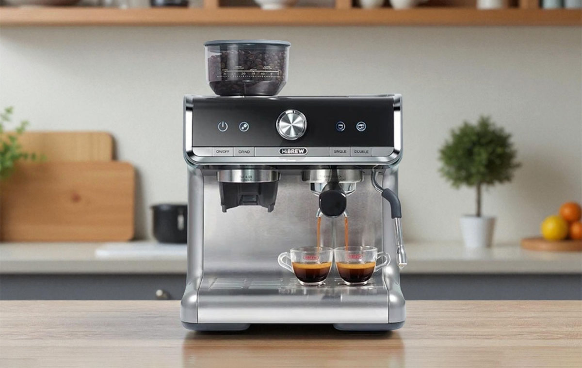 A HiBREW H7 Barista Pro kávéfőzővel egy kávézóban érezheted magad, otthon is