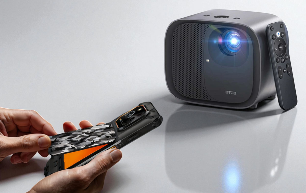 A telefon kikapcsolás nélkül cserélhető akkuval és az olcsó, de profi projektor