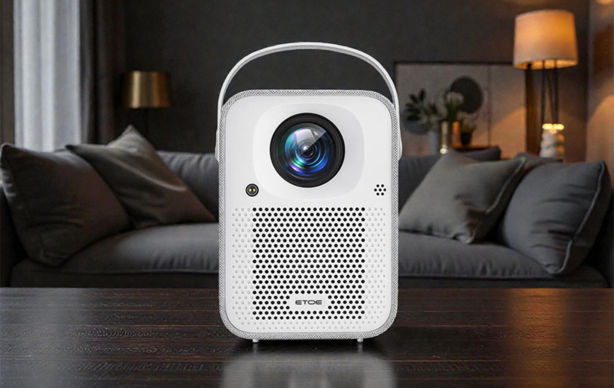 Az ETOE Seal egy hihetetlenül olcsó, mégis kimagaslóan jó Android TV projektor