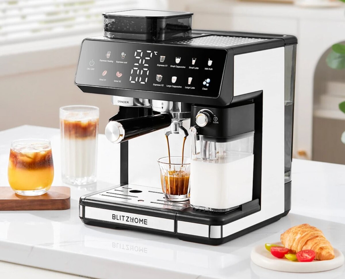 BlitzHome CM5710 profi kávéfőző 