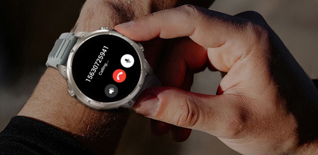 Olcsó okosóra ütős dizájnnal bluetooth hívással