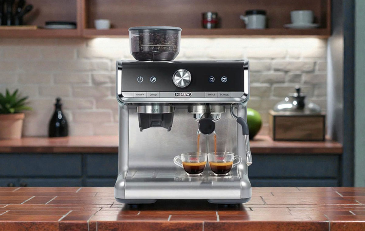 Otthoni baristának lenni: mit tud a HiBREW H7 Barista Pro kávégép?