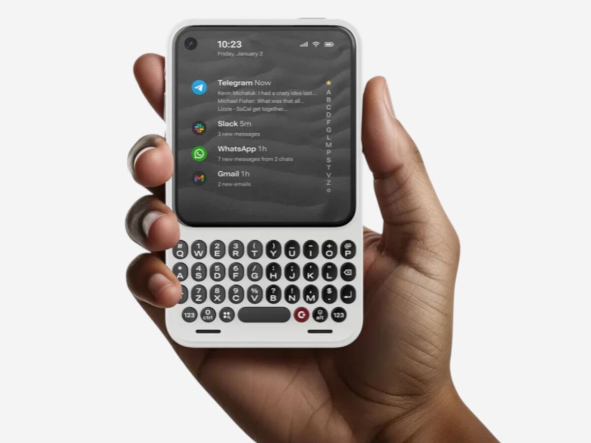 Clicks Communicator mérete