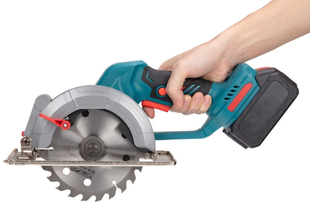 Akkumulátoros körfűrész