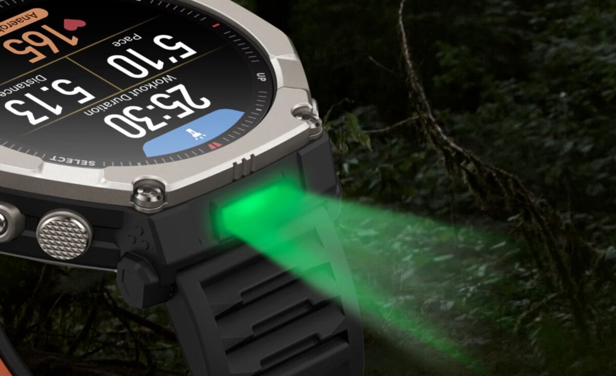Amazfit T-Rex Ultra 2 zseblámpa