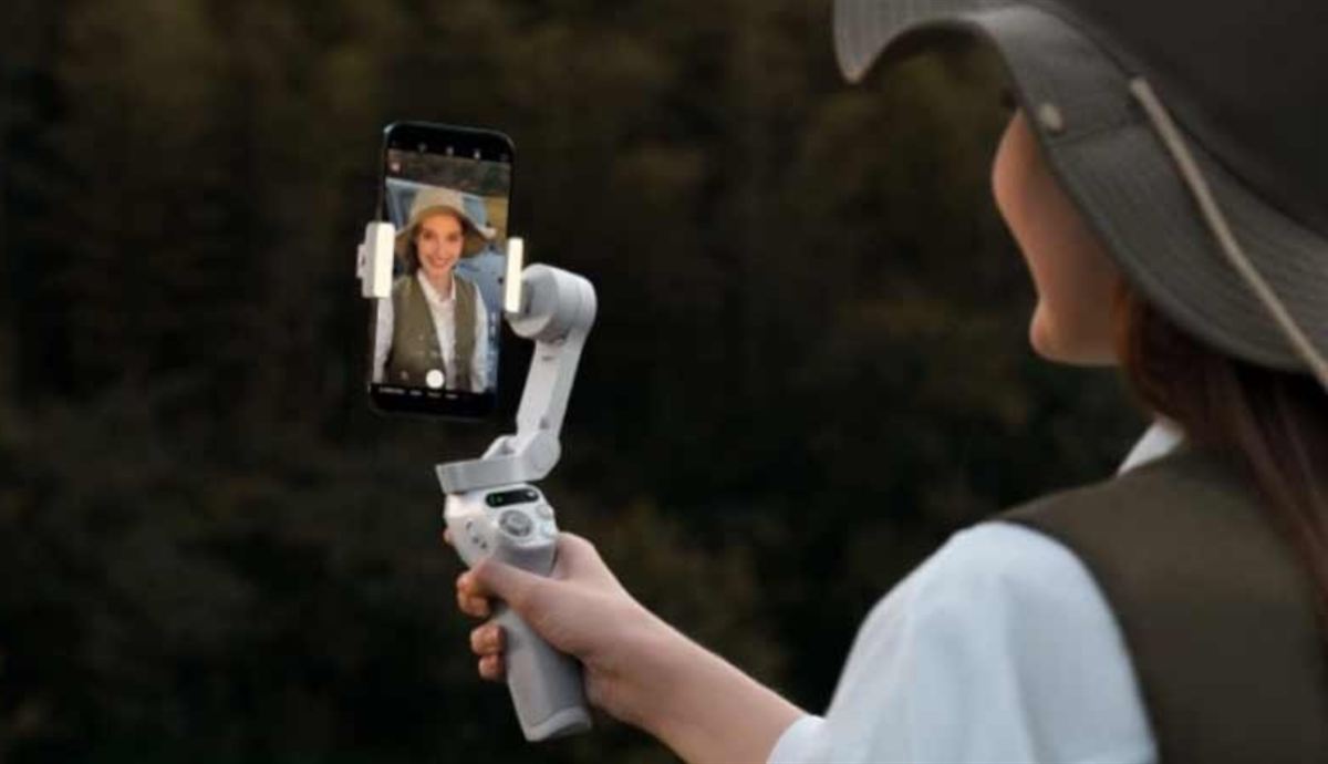 DJI Osmo Mobile SE háromtengelyes fizikai stabilizálás