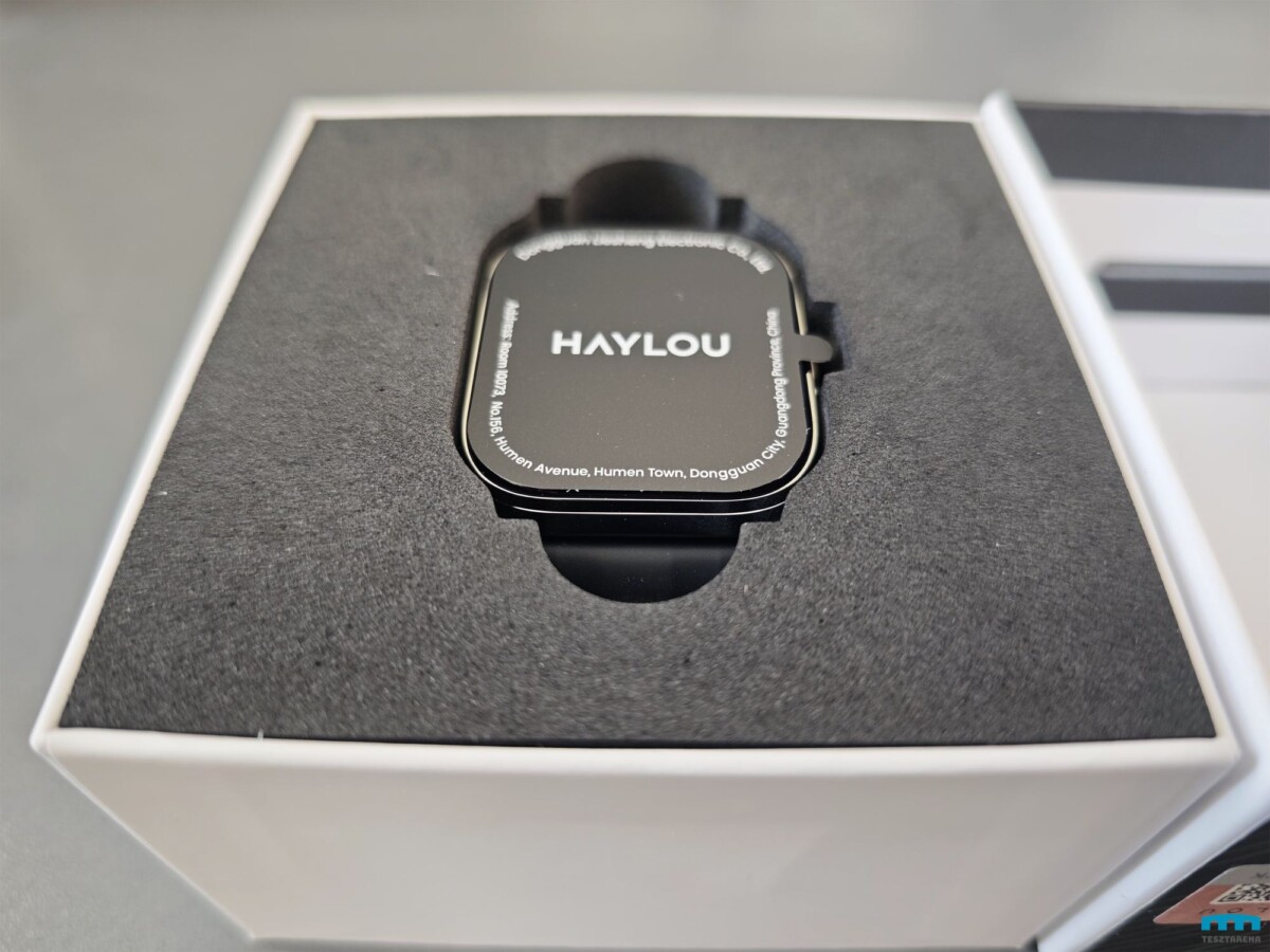 HAYLOU Watch 3 dobozban