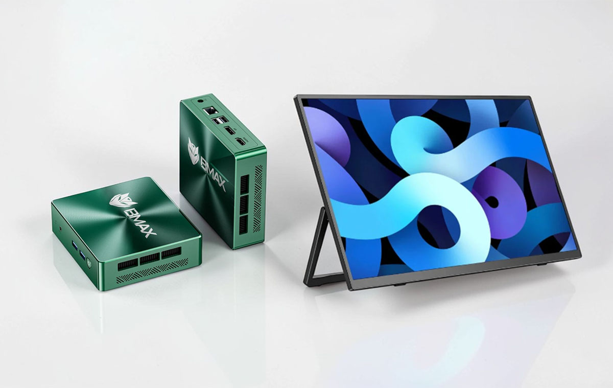 A 10x10 centis, zajmentes PC tesztje és a hordozható, vezetéknélküli monitor