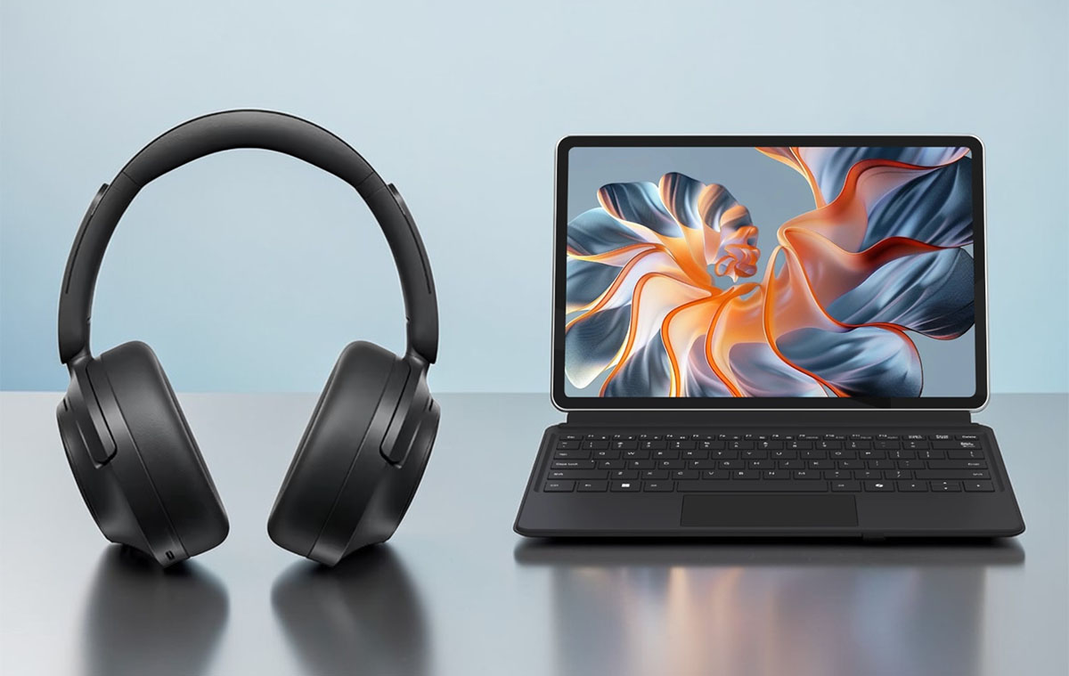 A legolcsóbbak között prémium fejhallgató és az ultrakönnyű és erős laptop / tablet