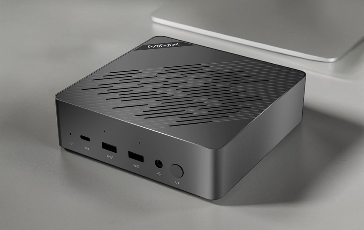 A MINIX Elite EU715-AI egy felsőkategóriás, 16 magos mini PC