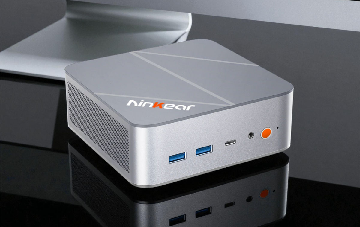 14 magos erőmű apró házban - ez egy olcsó, durva mini PC