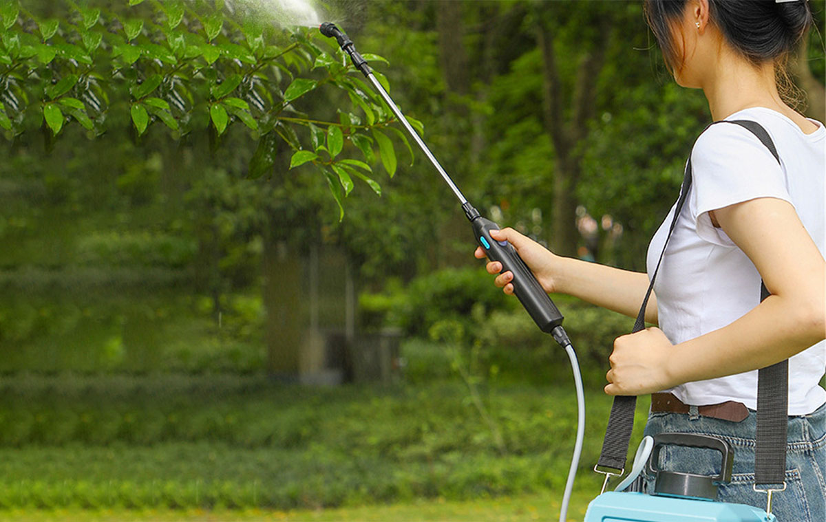 Akkumulátoros, elektromos öntöző, vízpermet lemosó, permezető