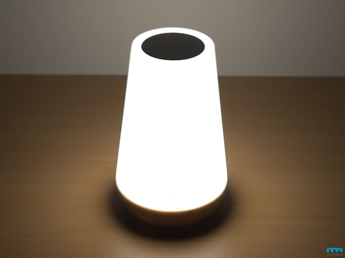 RGB éjjeli lámpa állítható fényerővel