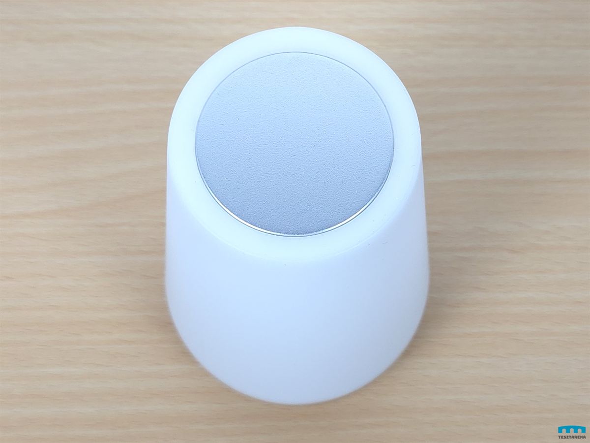 RGB éjjeli lámpa bekapcsoló gomb