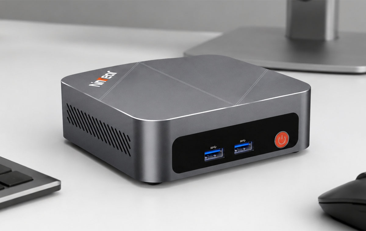 Egy tenyérnyi számítógép, ami simán kiválthat egy asztali PC-t