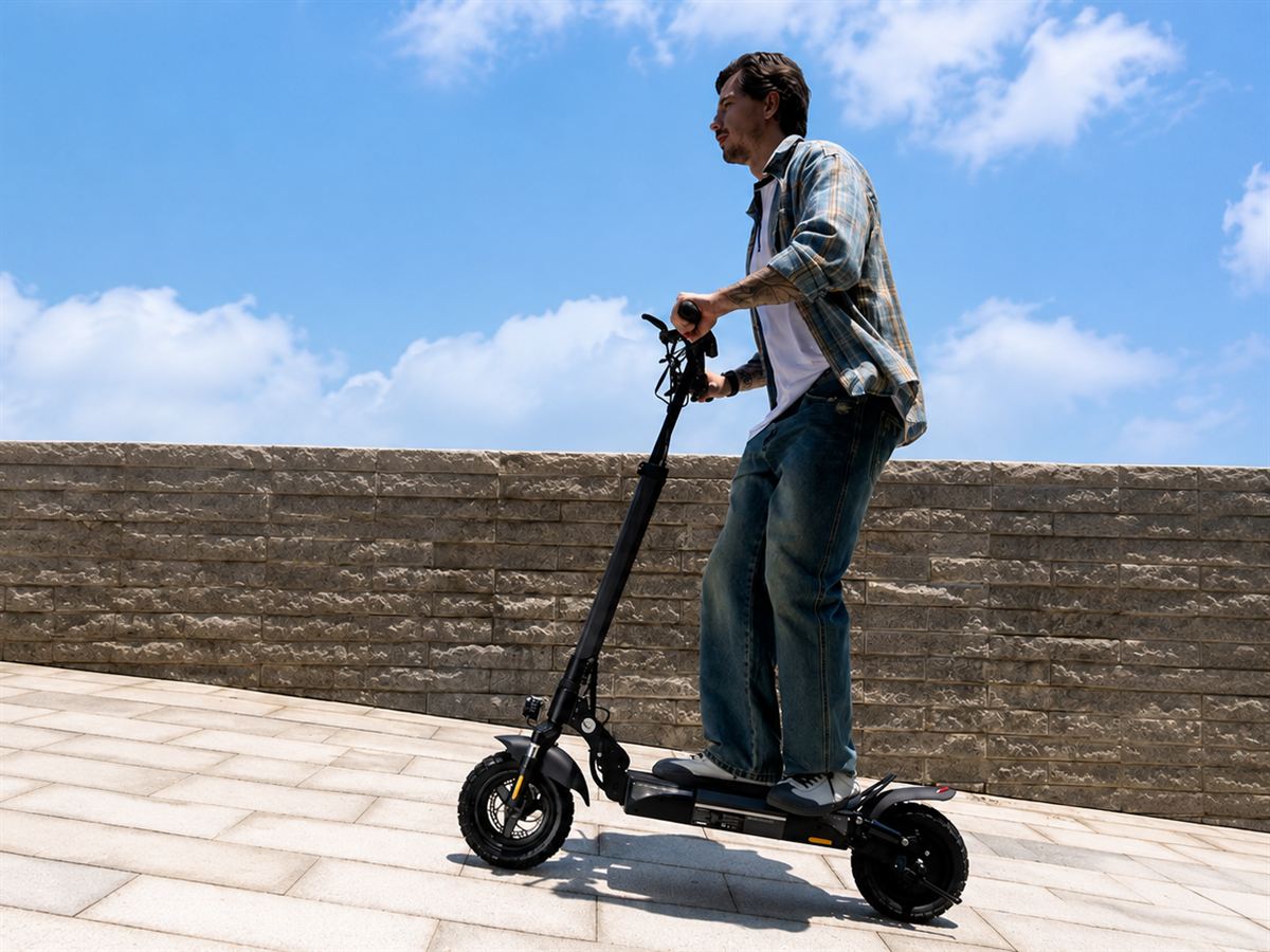 iScooter W9 1000W-os roller