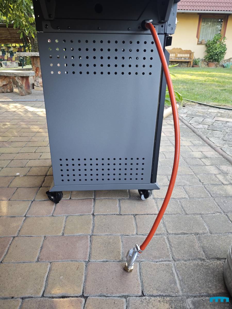 Fieldmann FZG 3006 gázcső bekötve