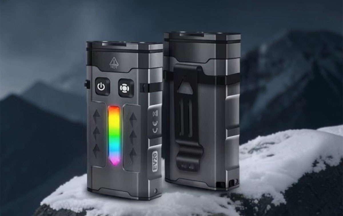 Zseblámpa RGB világítással és UV fénnyel: BORUiT EV20