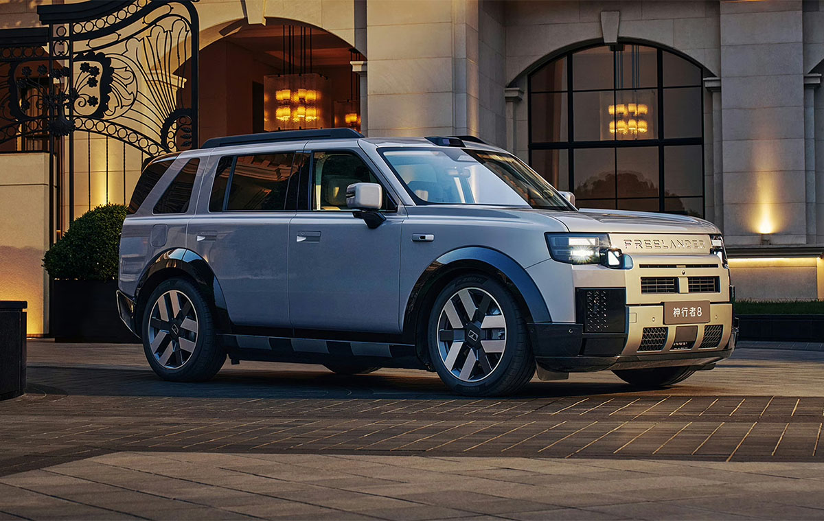 FREELANDER 8