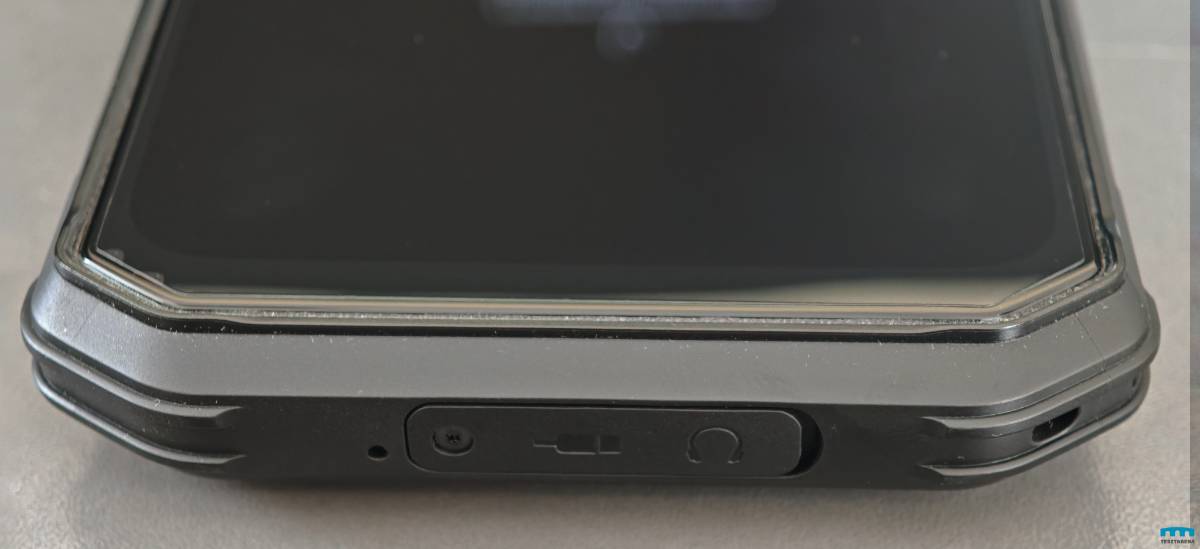 AGM X7 Pro széle