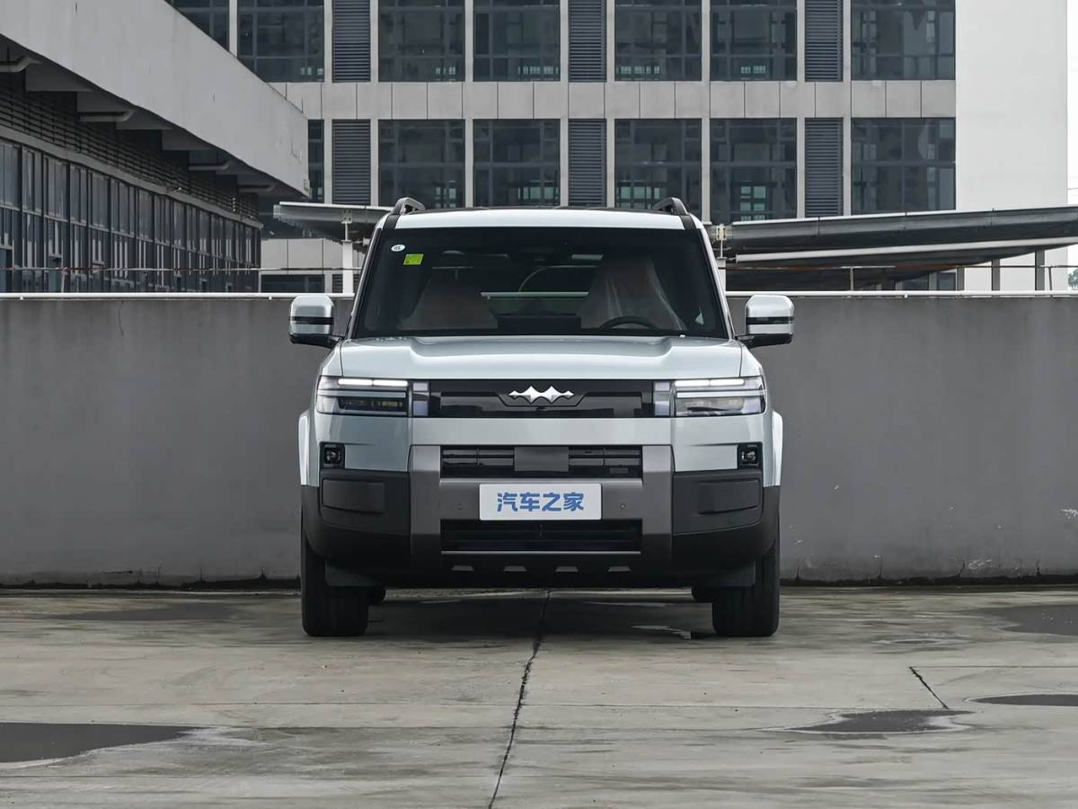 BAIC Xingtan 5X szemből