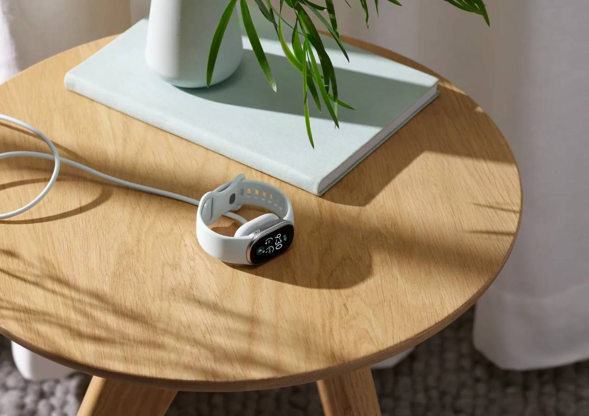 Google Fitbit Edge töltés