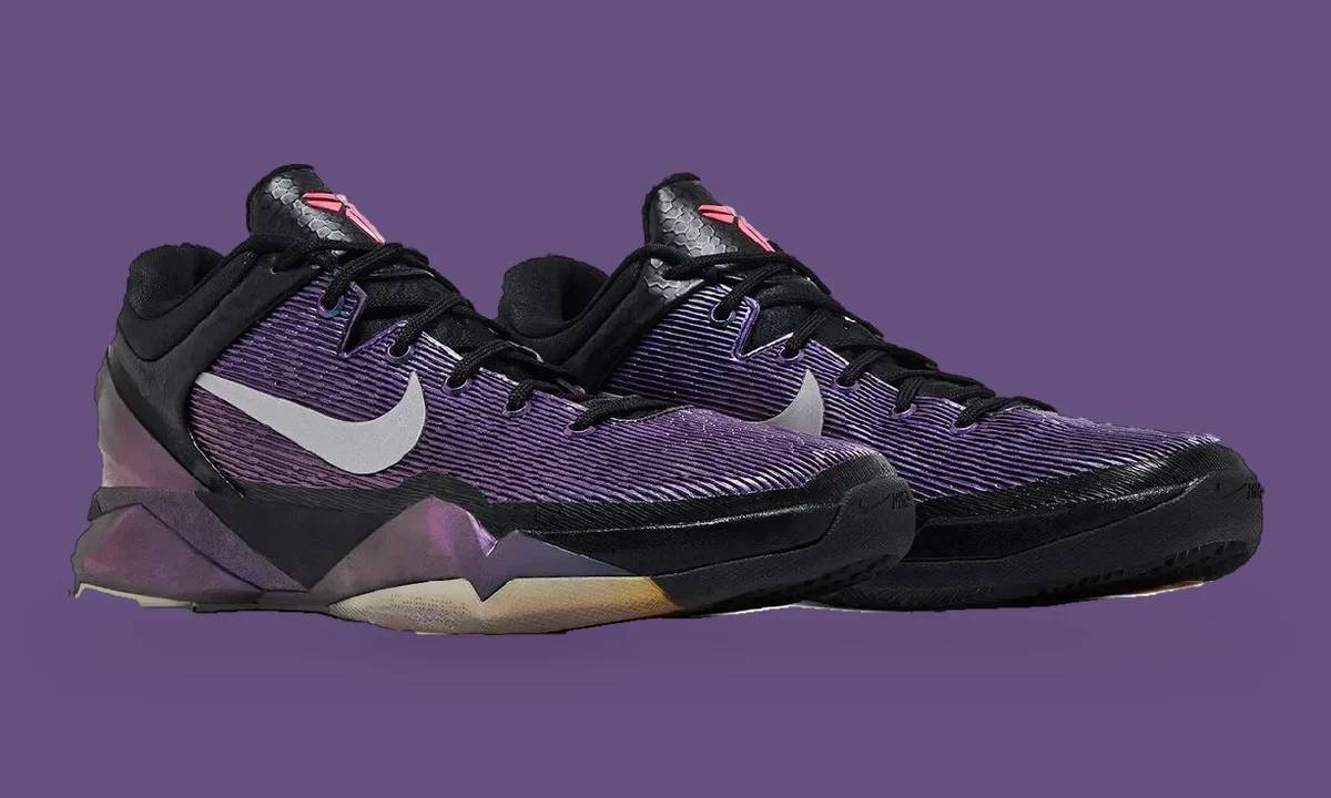 Nike Kobe 7 Protro “Invisibility Cloak” lila