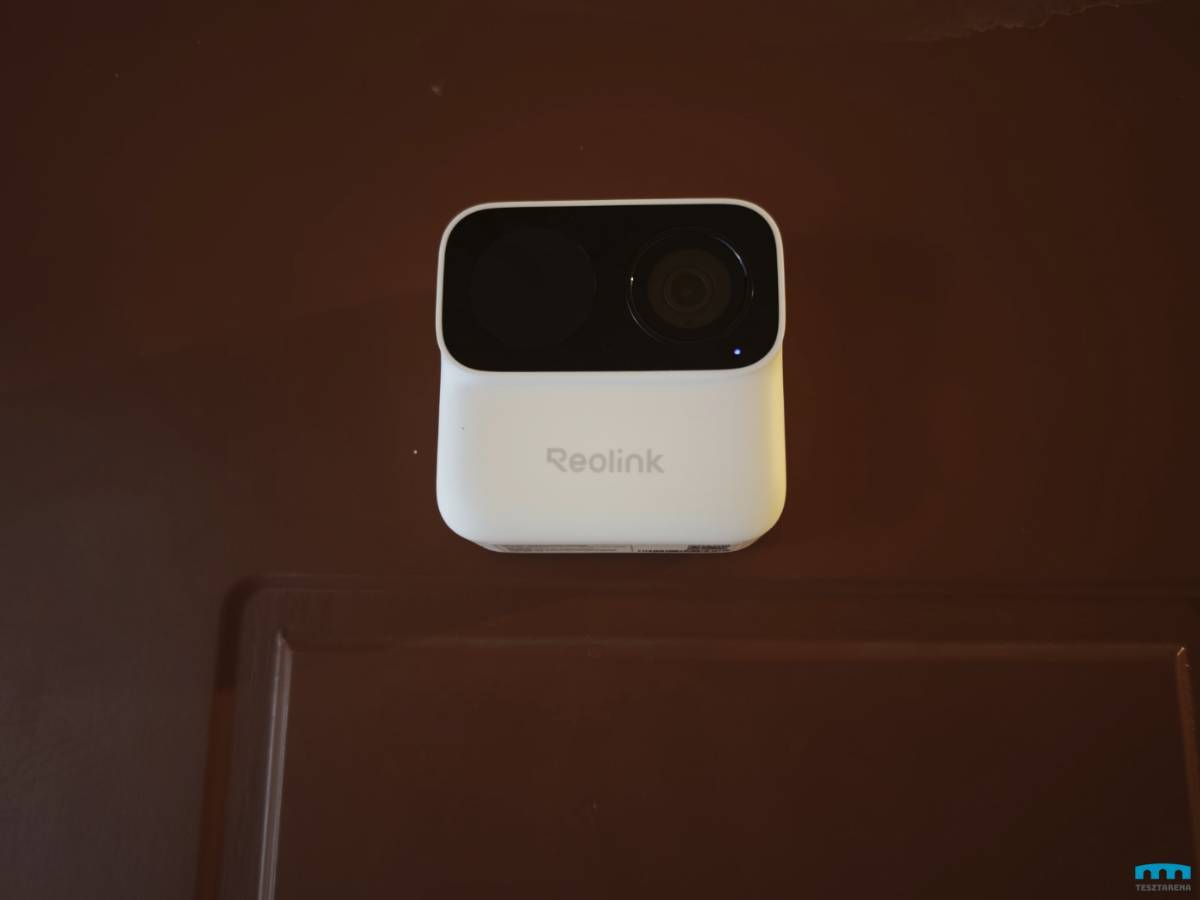 Reolink Argus MagiCam ajtón